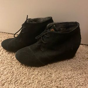 Toms black booties size 9.5